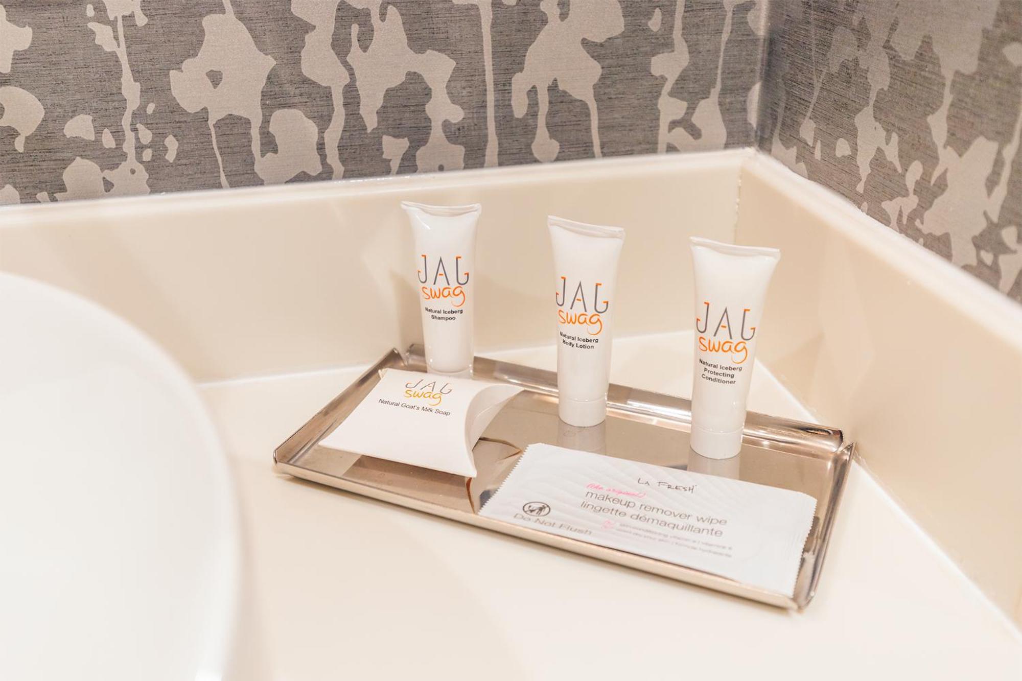 Jag Boutique Hotel Сент Джонс Екстериор снимка